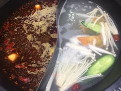 -重庆德庄火锅(体育中心店)