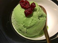 -余欢领鲜火锅(新街口店)