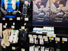 -迪卡侬(高新万达店)