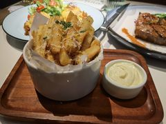 -阿妮叶李(光谷世界城店)