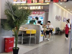 大堂-令狐冲烤鱼·烧菜馆(达明店)