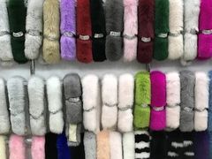 -大营西亚皮草新城