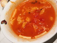 -渝是乎酸菜鱼(龙旗购物中心店)