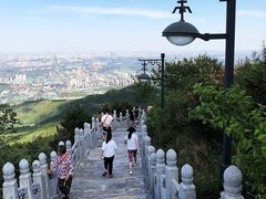 -定都峰