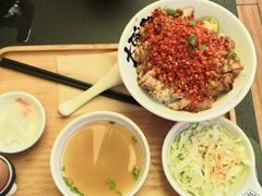 -熊吞·大碗丼烧肉饭(济宁万达广场店)