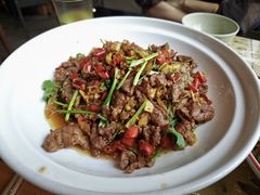 -琥珀老六龙虾(四里河店)
