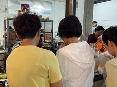 -余庆小吃(小吃一条街店)