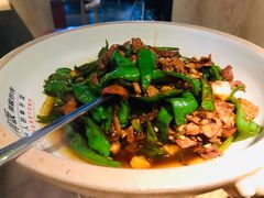 -湘当有饭剁椒鱼头(昆山招商花园城店)