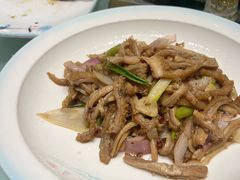 -马尔龙新疆饭店·清真(瑞景店)