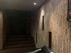 等候区-中影国际影城(兰生大厦CINITY LED店)