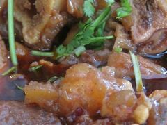 红烧牛蹄-曾牛肉