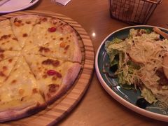 洛奇榴莲披萨-MR.ROCKY洛奇先生RESTAURANT&BAR(宝安壹方城店)