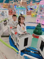 -莫莉幻想儿童乐园(武汉保利广场店)