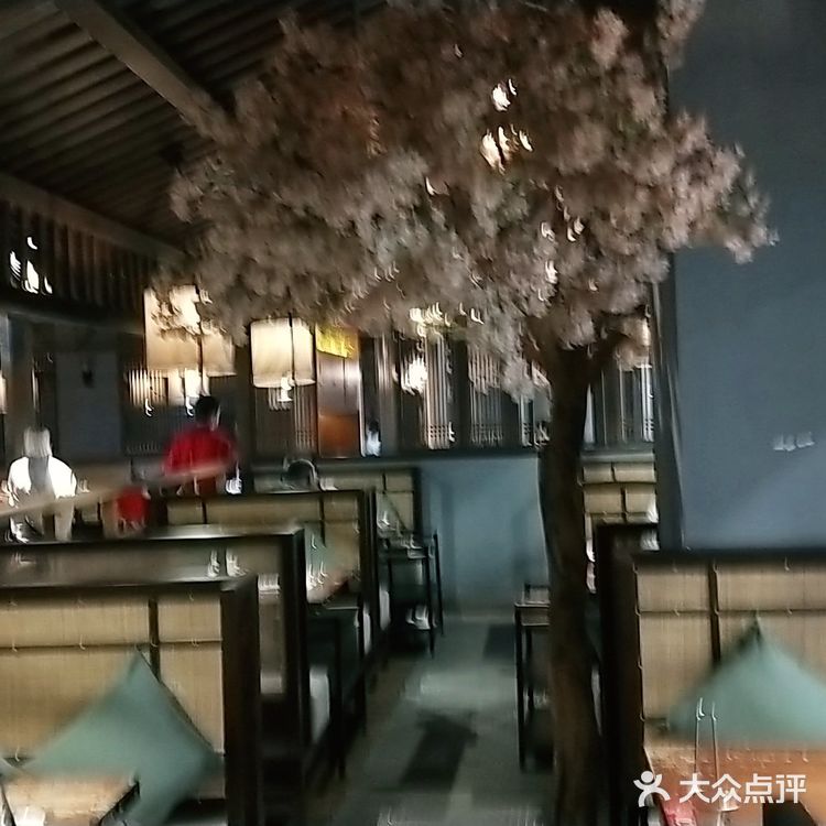 他们家的位置很好找，在常熟万达广场4楼