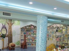 -乐悠游亲子游泳俱乐部