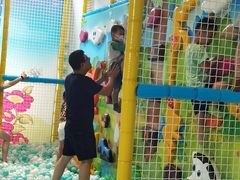 -蒙特利亲子乐园