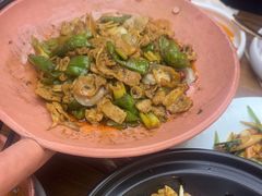 -云海肴·汽锅鸡·云南菜(天山百盛优客店)