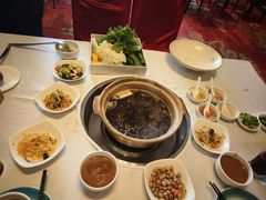-天宜隆蘑菇宴火锅(石景山旗舰店)