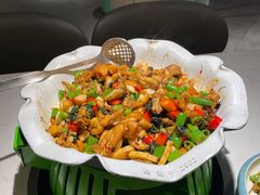 -蛙蛙叫·干锅年代(钻石广场店)