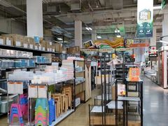 -百安居装修建材卖场(泰然店)