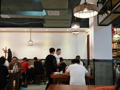 大堂-农夫大盘鸡(经八路总店)