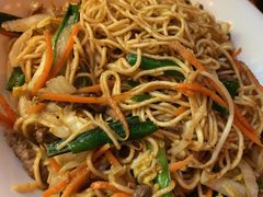 孜然牛肉炒面-源一咖啡馆(麒麟巷步行街店)