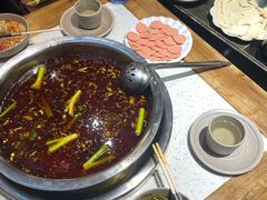 -肖肖酸萝卜鱼火锅(总店)