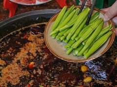 -赵美丽·重庆社区火锅·直营店(火车东站·中豪国际店)