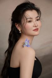 -乐派诗婚纱摄影