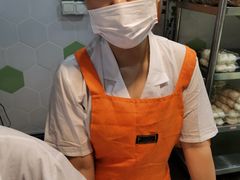 -白玉兰食品(中山公园龙之梦店)
