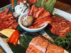 -炼火烤肉店