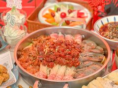 -黄记煌三汁焖锅(新佳丽江汉路店)