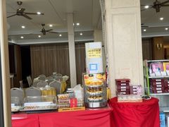 -鹏城人家海鲜酒家·23年老字号(较场尾店)