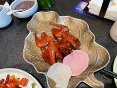 -蝴蝶里·粤菜·点心(滨江龙湖店)