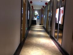 -金色印象·4K影院式足体养生(南坪桃源店)