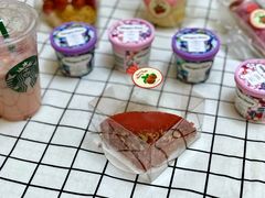草莓恶魔奶油芝士堡-多乐之日(和平伊势丹店)