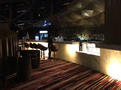 -上海滴水湖皇冠假日酒店