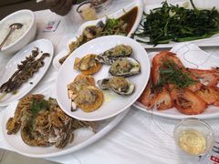 -覃记海鲜美食餐厅