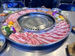 -哈哈碳都·牛肋条无限自助烤肉(台江万达店)