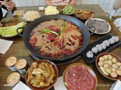 -黄潇洒老火锅(九眼桥宏济巷店)