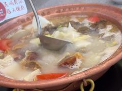 -阿婆情腊排骨火锅(金虹路店)