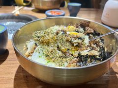 -明洞阿姨·韩式酱蟹烤肉·创意料理(三元桥店)