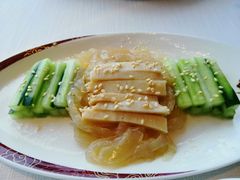 芝麻海蜇冻鲍丝-天龙轩(香港丽思卡尔顿酒店)