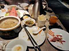 -V-ONE西雅图海鲜自助餐厅(仓山万达广场店)