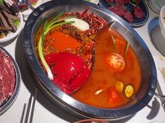 -茅草房·河畔园林火锅