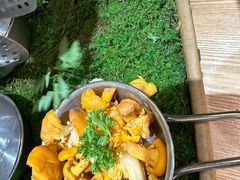 -一朵菌·野生菌探索家火锅(南亚店)