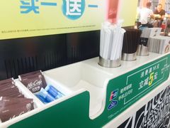 -麦当劳(吴圩机场店)