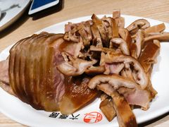 -六泰居·尔滨地标·东北菜(泰山路店)