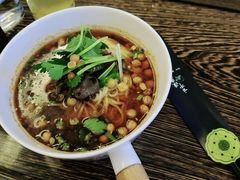 -云中漫步·足疗养生会馆(金开店)