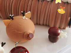 -VERIE BAKEHOUSE